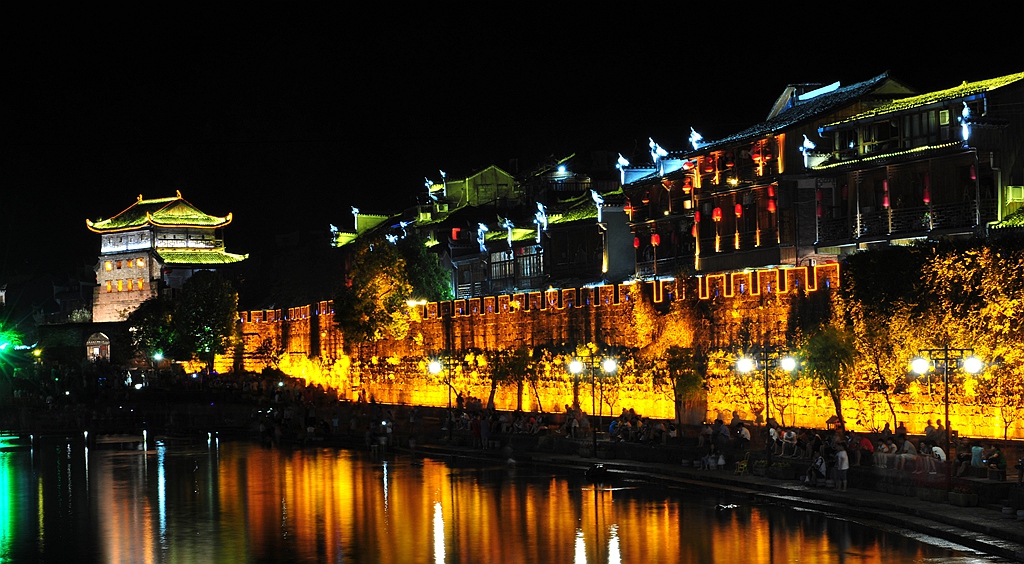 沱江夜