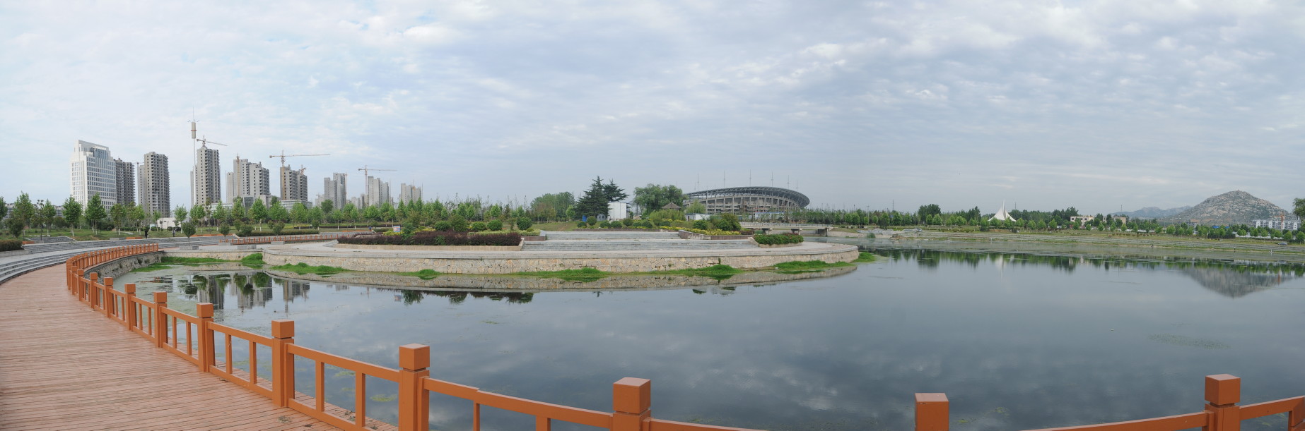 《邹城市东城新区》摄影：王宪金