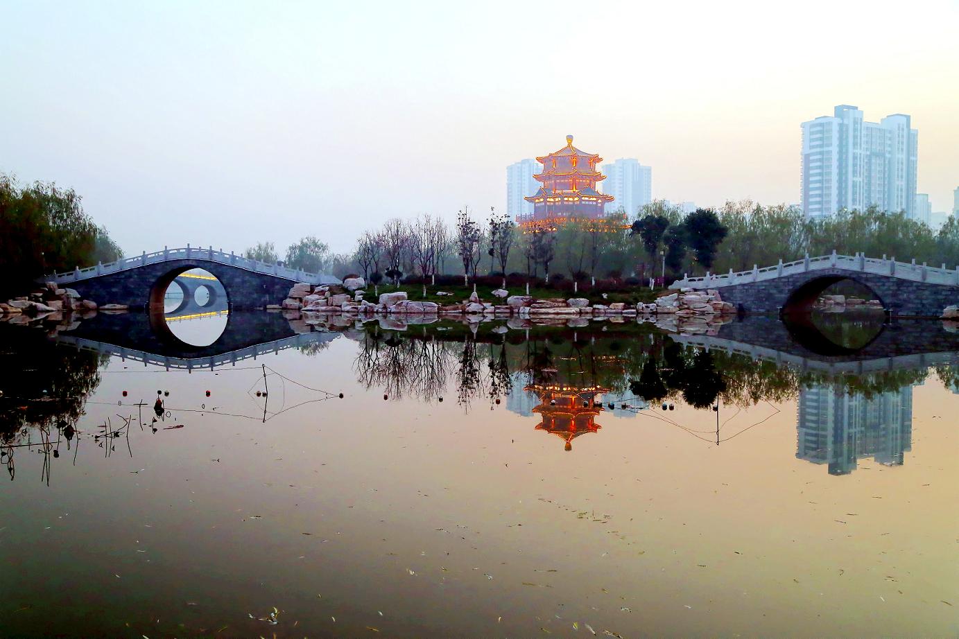 南池黄昏3.jpg