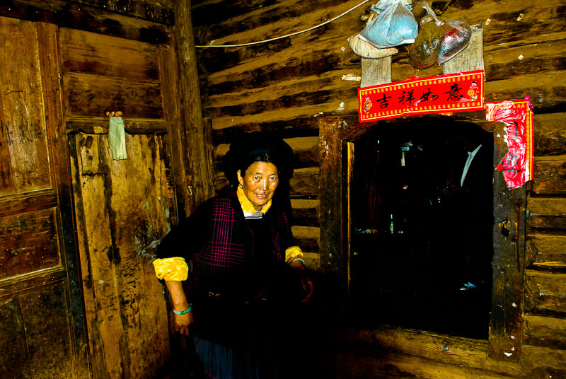 “摩梭”人家