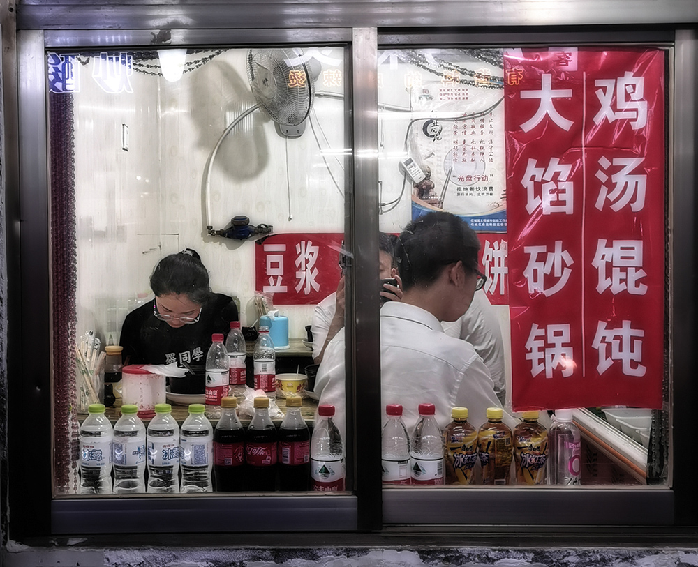 窗内.jpg