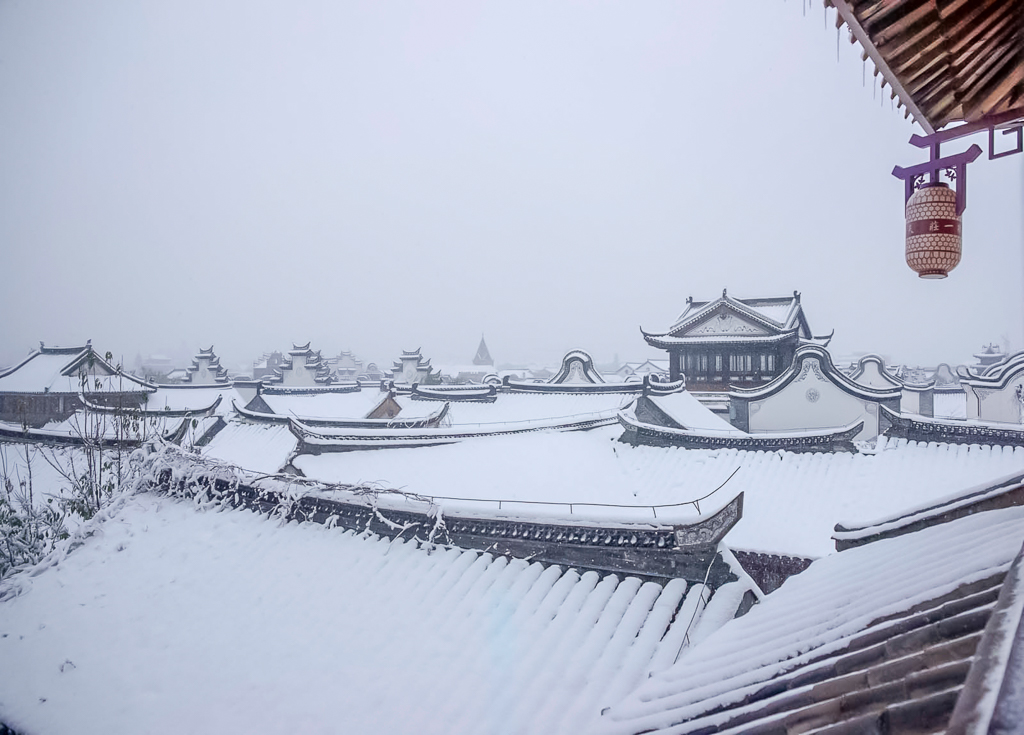 作品名称：《运河古城降瑞雪》（组图）拍摄时间：2015年11月24日拍摄地点：台儿庄作.jpg